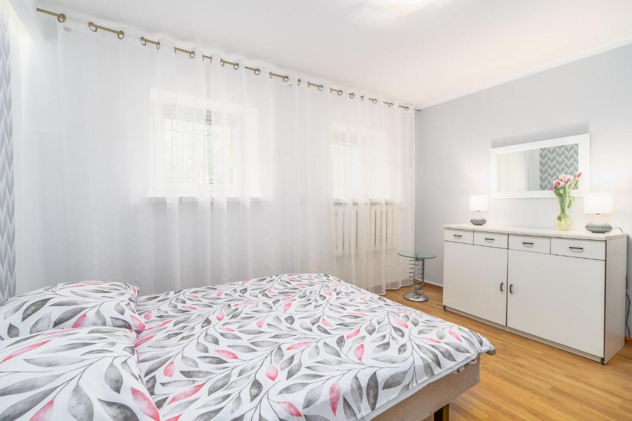 Pod Roza Wiatrow Apartment Kolobrzeg Exterior photo