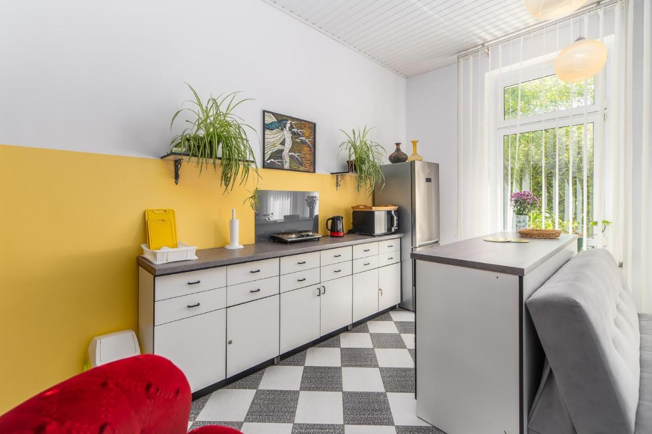 Pod Roza Wiatrow Apartment Kolobrzeg Exterior photo